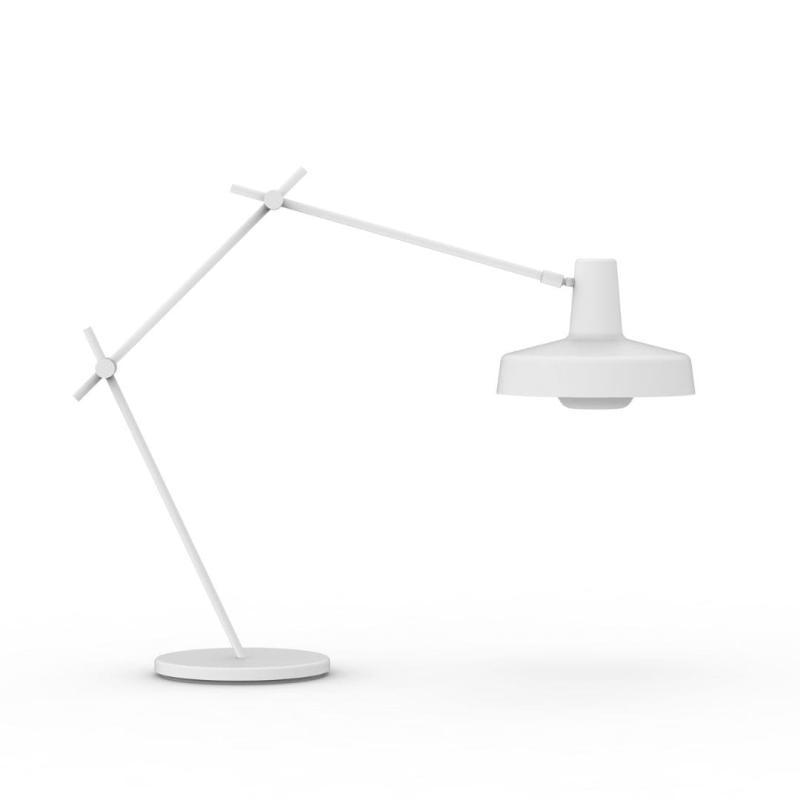 Arigato Bordlampe i Hvid - Minimalistisk Design